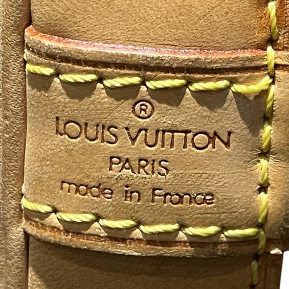 LOUIS VUITTON Brown Monogram Alma Bag - Picture 4 of 9